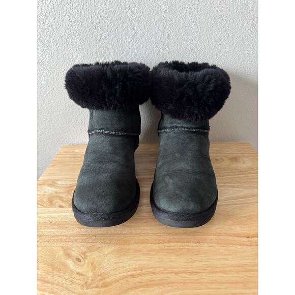 Women’s Black Classic UGG Boots Size 9 - Picture 3 of 9